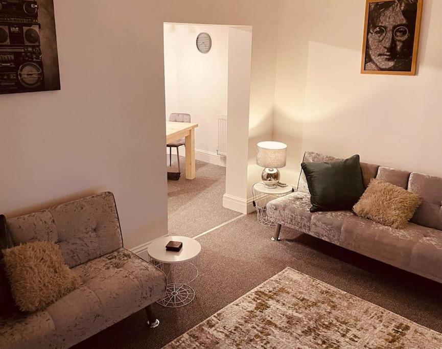 Luxury Suite 3 Bed Apartment Sleeps 6-8 Blackpool Dış mekan fotoğraf