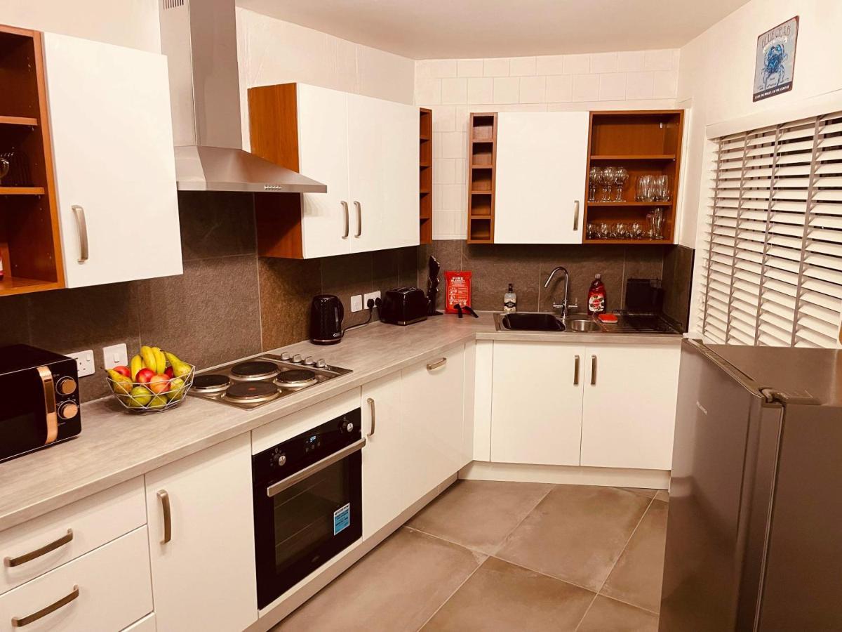 Luxury Suite 3 Bed Apartment Sleeps 6-8 Blackpool Dış mekan fotoğraf